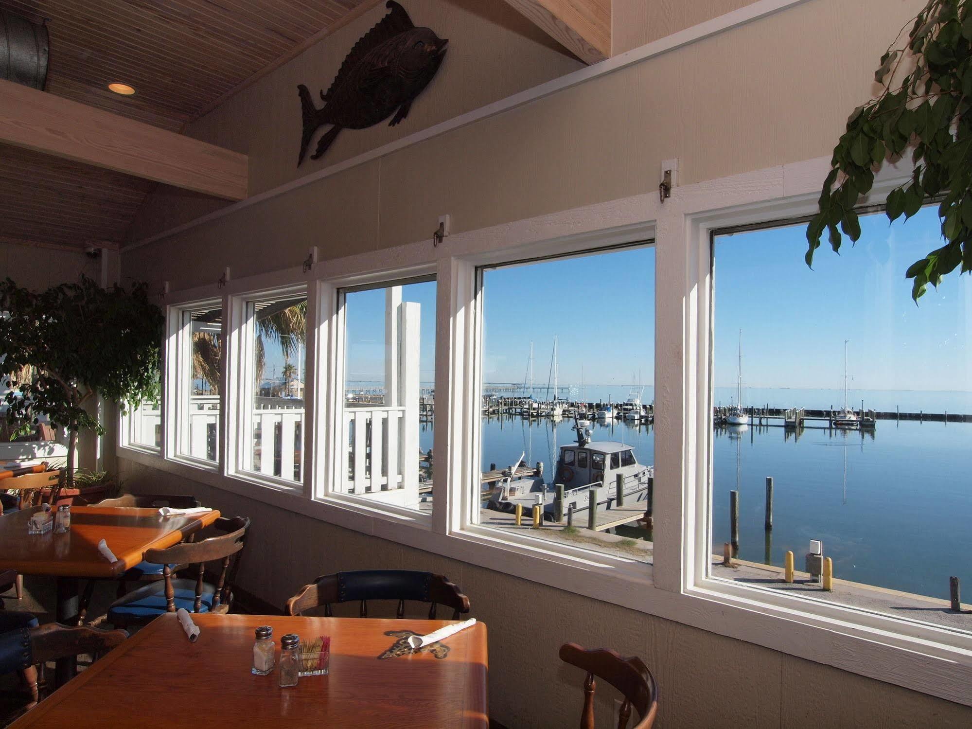 The Inn At Fulton Harbor מראה חיצוני תמונה